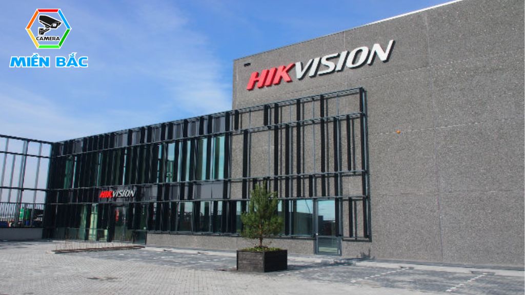 So sánh Hikvision và KBvision: Hikvision là thương hiệu trực tiếp sản xuất Camera