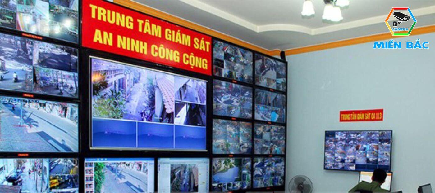 Hình ảnh thực tế tại trung tâm giám sát camera an ninh công công cộng