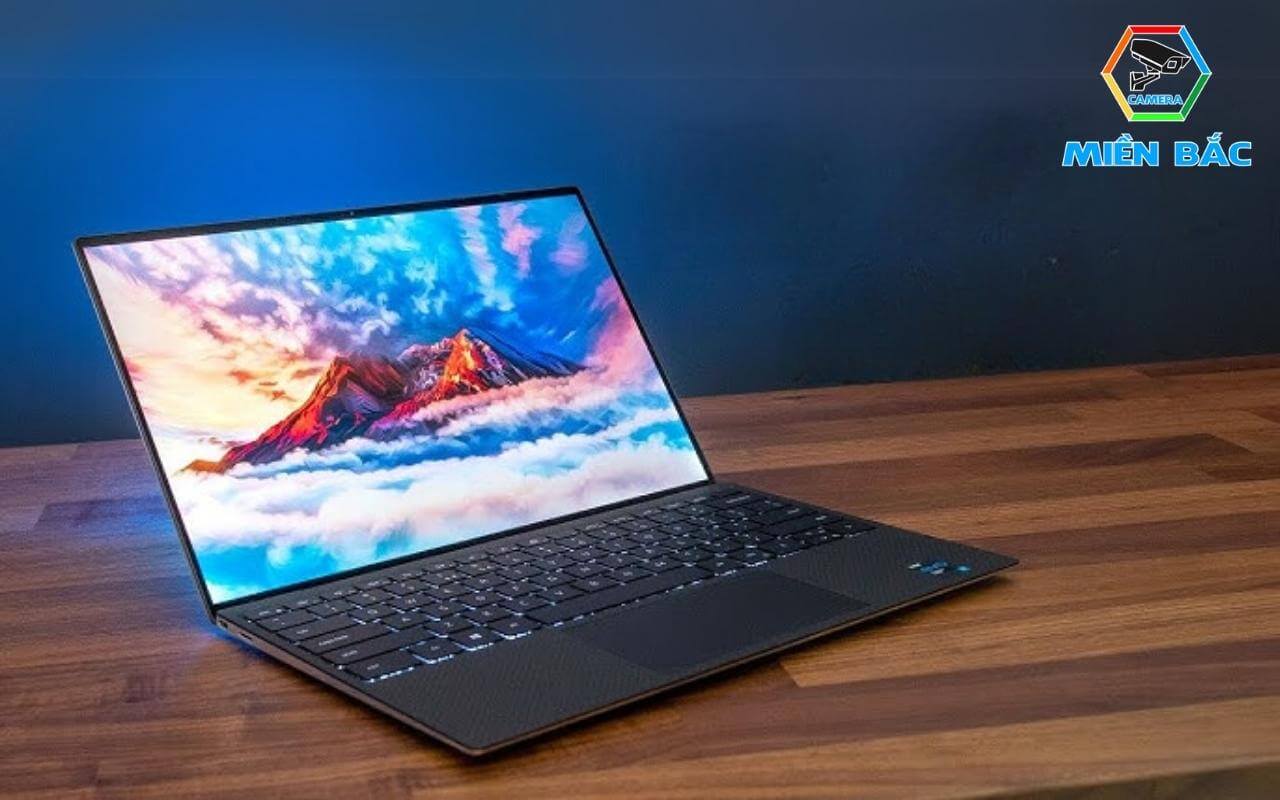 Bàn phím và touchpad của Laptop XPS 9310 hỗ trợ công việc hiệu quả